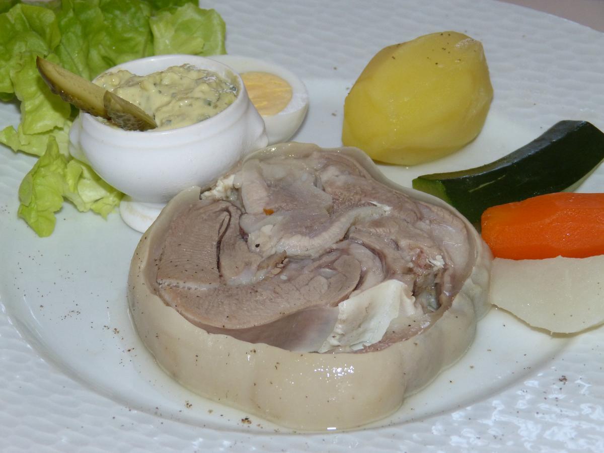 Hotel Restaurant "Le Relais" Courtenay  Buitenkant foto